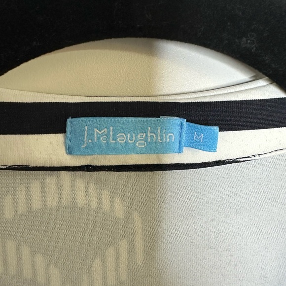 J.McLaughlin Black White Artsy Abstract 3/4 Sleeve Tunic Top Size Medium - Picture 5 of 6